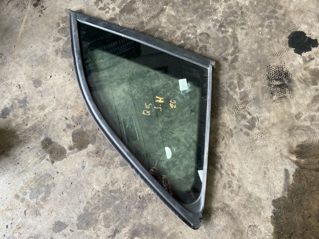 bontott AUDI Q5 Jobb C Oszlop Oldalablak Üveg
