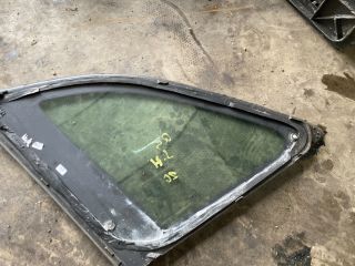 bontott AUDI Q5 Jobb C Oszlop Oldalablak Üveg