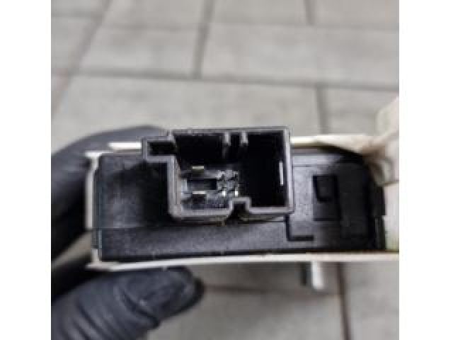 bontott AUDI Q5 Jobb első Ablakemelő Motor