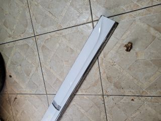 bontott AUDI Q5 Jobb első Ajtó Díszléc