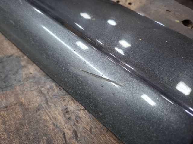 bontott AUDI Q5 Jobb első Ajtó Díszléc