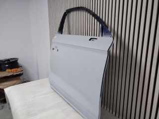 bontott AUDI Q5 Jobb első Ajtó (Üres lemez)