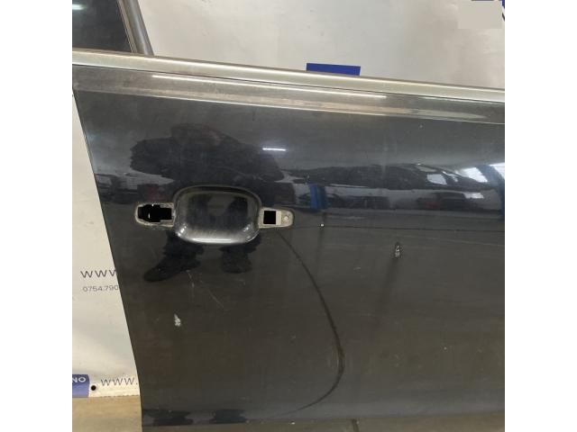 bontott AUDI Q5 Jobb első Ajtó (Üres lemez)