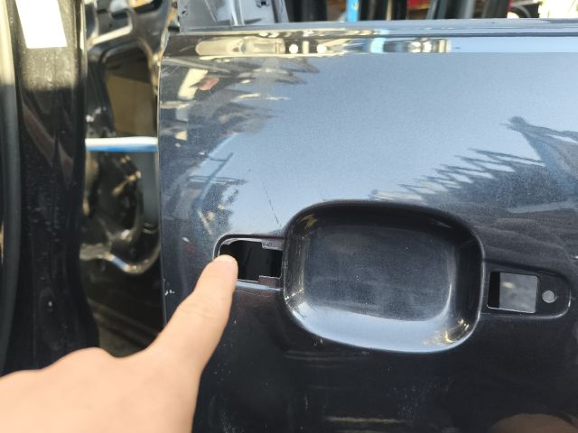 bontott AUDI Q5 Jobb első Ajtó (Üres lemez)