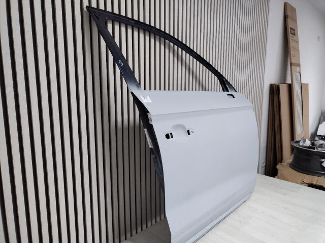 bontott AUDI Q5 Jobb első Ajtó (Üres lemez)