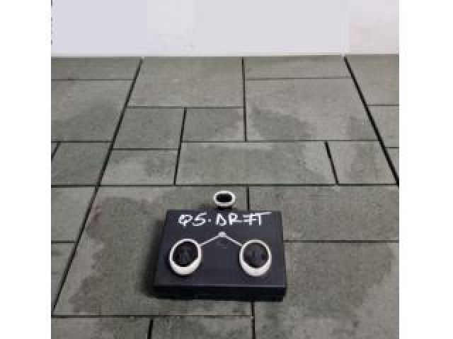 bontott AUDI Q5 Jobb első Ajtó Vezérlőegység