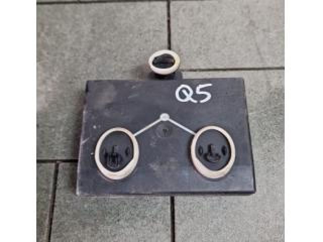 bontott AUDI Q5 Jobb első Ajtó Vezérlőegység