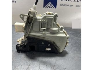 bontott AUDI Q5 Jobb első Ajtózár