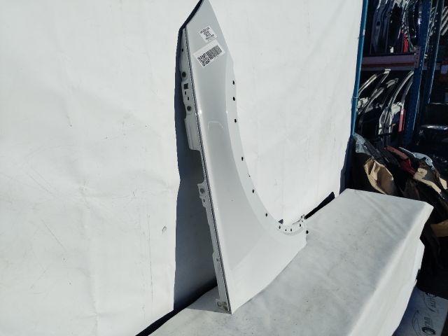 bontott AUDI Q5 Jobb első Sárvédő