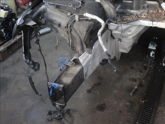 bontott AUDI Q5 Jobb első Ütközéscsillapító