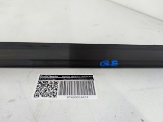 bontott AUDI Q5 Jobb első Vízlehúzó Gumicsík