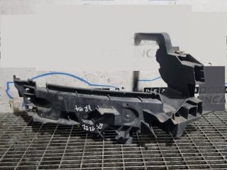 bontott AUDI Q5 Jobb Fényszóró Tartó