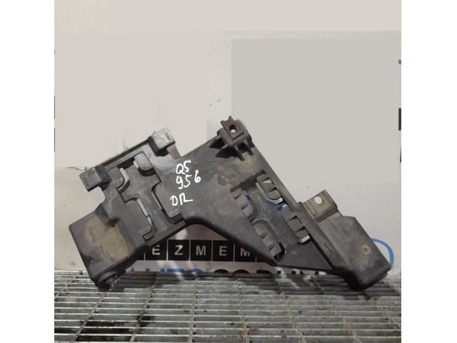 bontott AUDI Q5 Jobb Fényszóró Tartó