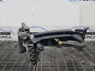 bontott AUDI Q5 Jobb Fényszóró Tartó