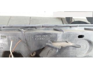 bontott AUDI Q5 Jobb Fényszóró Tartó