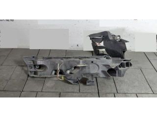 bontott AUDI Q5 Jobb Fényszóró Tartó