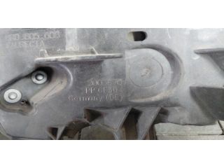 bontott AUDI Q5 Jobb Fényszóró Tartó