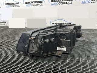 bontott AUDI Q5 Jobb Fényszóró