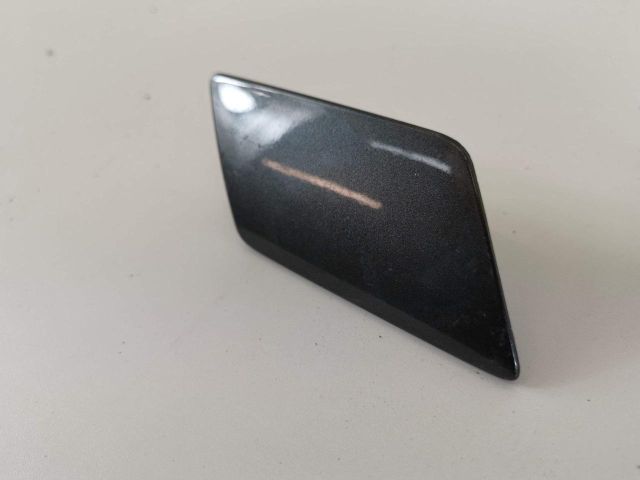 bontott AUDI Q5 Jobb Fényszórómosó Fedél