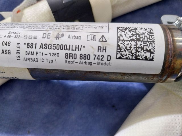 bontott AUDI Q5 Jobb Függönylégzsák és Oldallégzsák