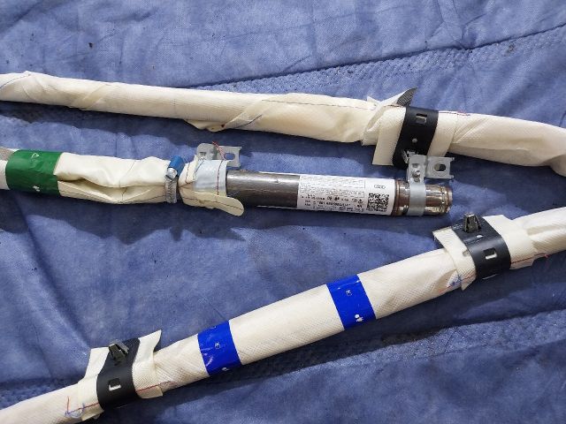 bontott AUDI Q5 Jobb Függönylégzsák és Oldallégzsák