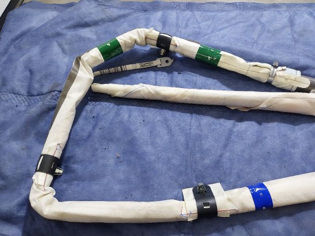 bontott AUDI Q5 Jobb Függönylégzsák és Oldallégzsák