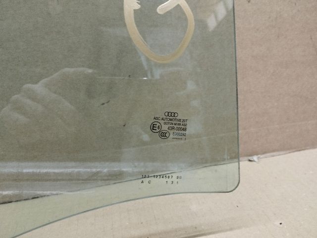 bontott AUDI Q5 Jobb hátsó Ablak