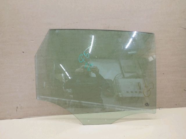 bontott AUDI Q5 Jobb hátsó Ablak