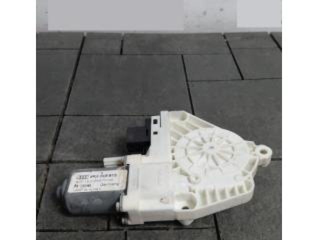 bontott AUDI Q5 Jobb hátsó Ablakemelő Motor