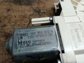 bontott AUDI Q5 Jobb hátsó Ablakemelő Motor