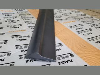 bontott AUDI Q5 Jobb hátsó Ajtó Díszléc