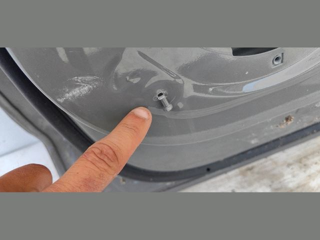 bontott AUDI Q5 Jobb hátsó Ajtó (Üres lemez)