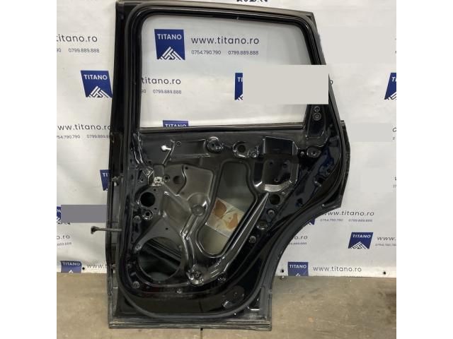 bontott AUDI Q5 Jobb hátsó Ajtó (Üres lemez)