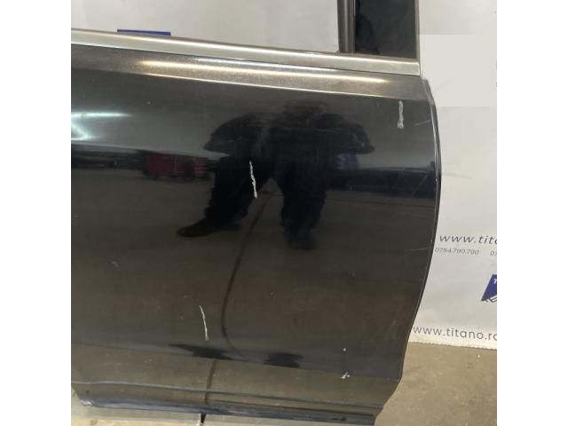 bontott AUDI Q5 Jobb hátsó Ajtó (Üres lemez)