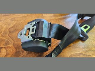 bontott AUDI Q5 Jobb hátsó Biztonsági Öv