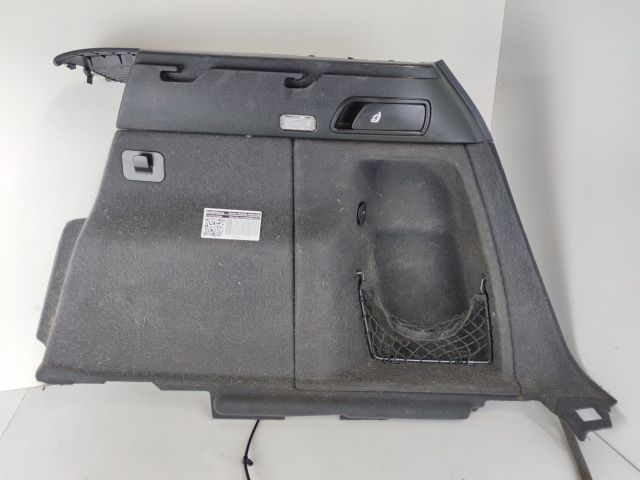 bontott AUDI Q5 Jobb hátsó Csomagtér Burkolat (Műanyag)