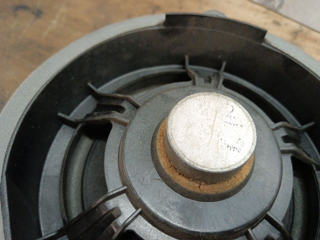 bontott AUDI Q5 Jobb hátsó Hangszóró