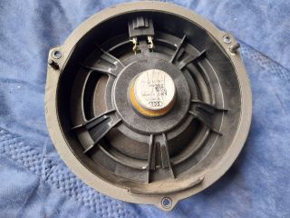 bontott AUDI Q5 Jobb hátsó Hangszóró