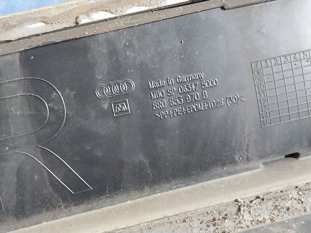 bontott AUDI Q5 Jobb hátsó Küszöb Díszléc