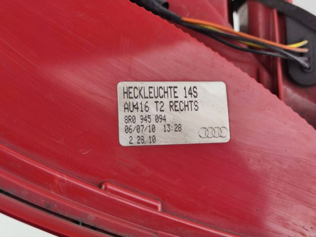 bontott AUDI Q5 Jobb Hátsó Lámpa