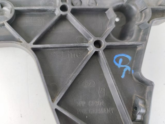 bontott AUDI Q5 Jobb hátsó Lökhárító Tartó (Műanyag)
