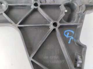 bontott AUDI Q5 Jobb hátsó Lökhárító Tartó (Műanyag)