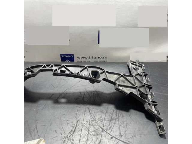 bontott AUDI Q5 Jobb hátsó Lökhárító Tartó (Műanyag)