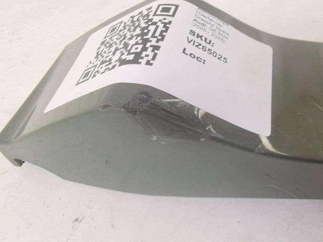 bontott AUDI Q5 Jobb hátsó Sárvédő Díszléc