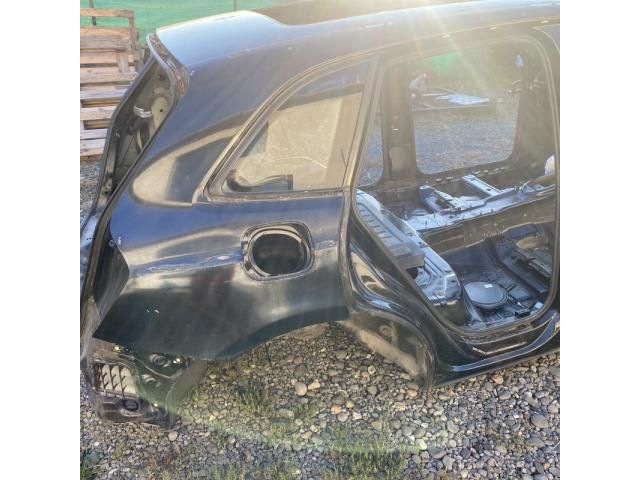 bontott AUDI Q5 Jobb hátsó Sárvédő