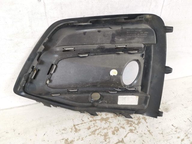 bontott AUDI Q5 Jobb Ködlámpa Rács