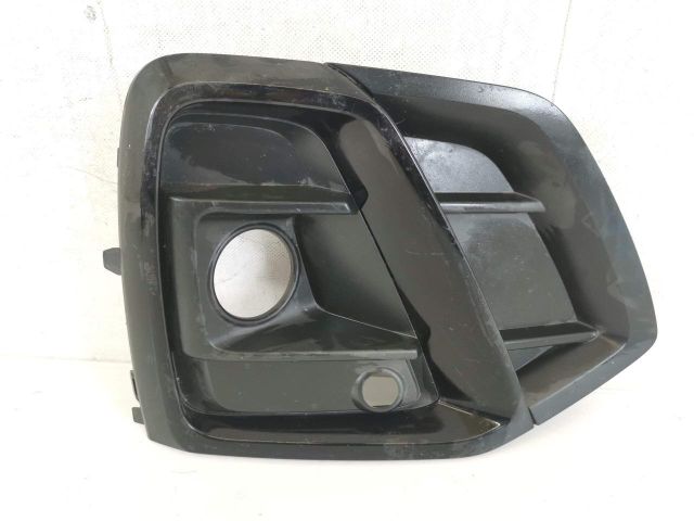 bontott AUDI Q5 Jobb Ködlámpa Rács