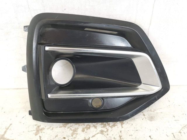 bontott AUDI Q5 Jobb Ködlámpa Rács