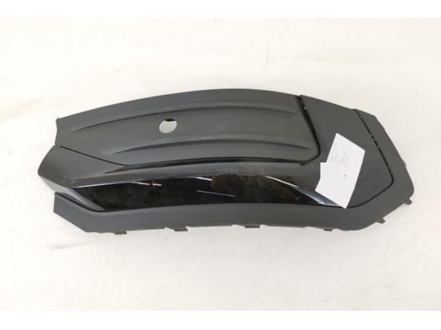 bontott AUDI Q5 Jobb Ködlámpa Rács