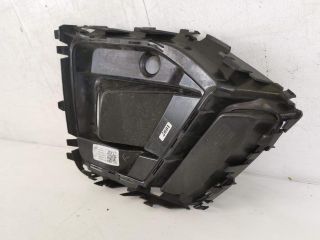 bontott AUDI Q5 Jobb Ködlámpa Rács